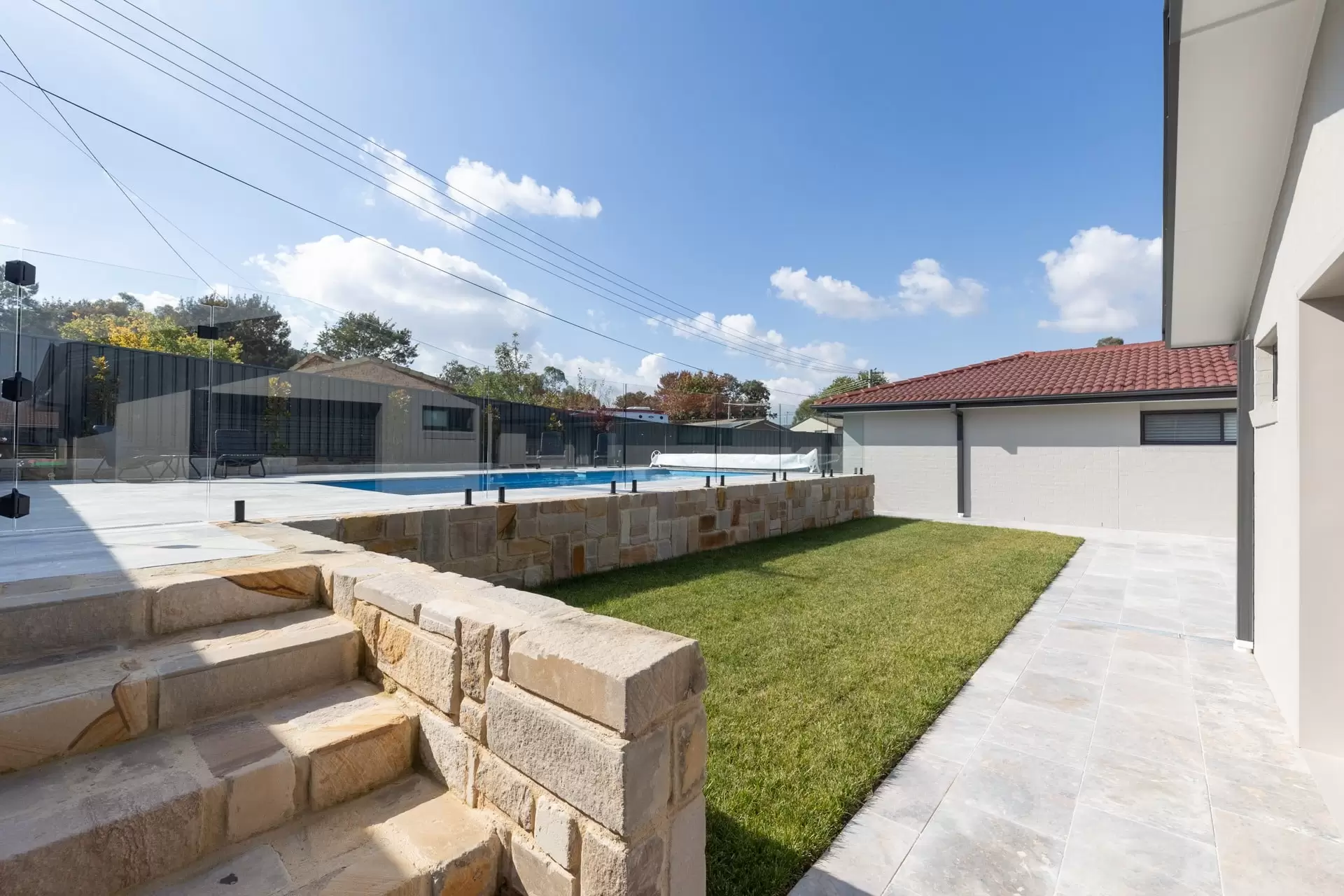 In-Depth retaining wall in Fadden