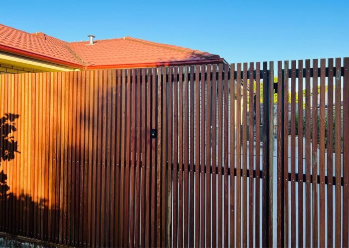 Timber fencing & screening Timber fencing & screening